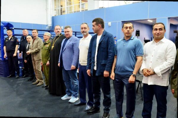 «Виктор Тепляков присутствовал на открытии боксерского турнира»