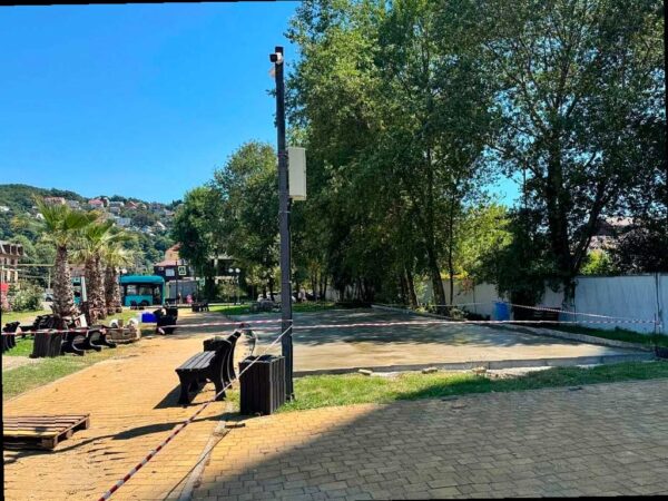 Благоустроенные пешеходные зоны в Лазаревском районе Сочи