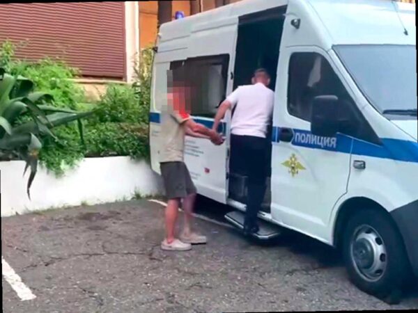 Мужчину, поджегшего знакомого на улице, задержали в Сочи
