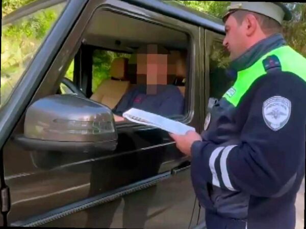 Скрытые патрули следят за нарушителями ПДД в Сочи