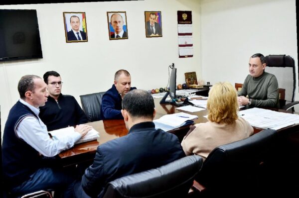 «Виктор Тепляков встретился с жителями Центрального района Сочи»