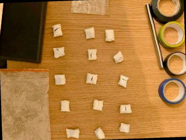 Жители Адлера помогли полиции задержать мужчину с наркотиками