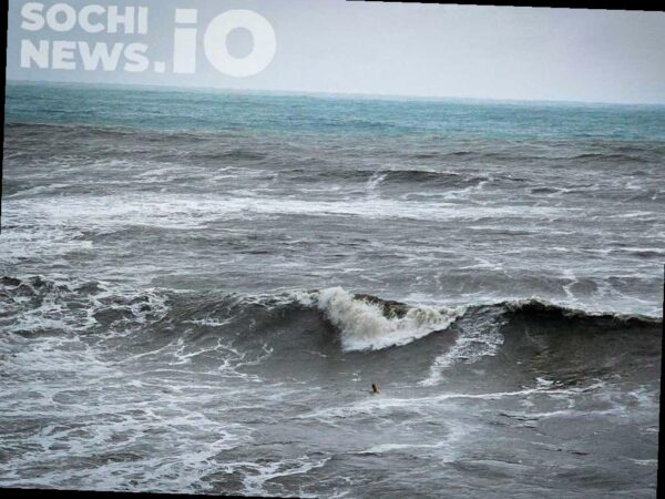 В выходные в Сочи ожидается шторм 3-4 балла