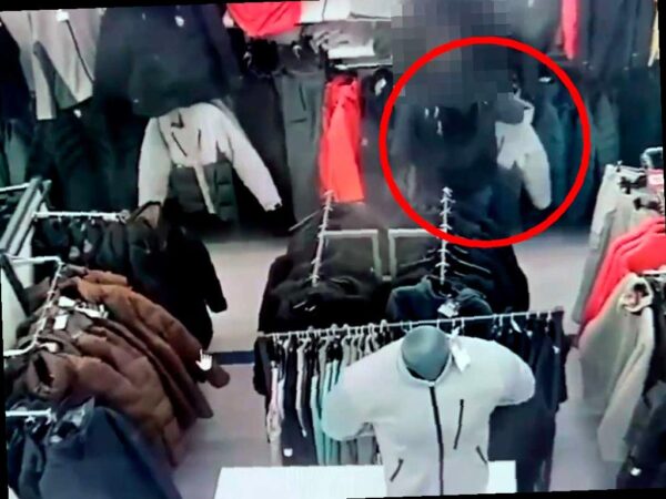 В Сочи поймали мужчину, который украл одежду из магазина