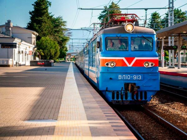 Более десятка поездов задержаны из-за аварии в Воронежской области