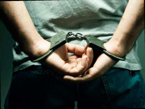 В Сочи неизвестный обчистил автобус