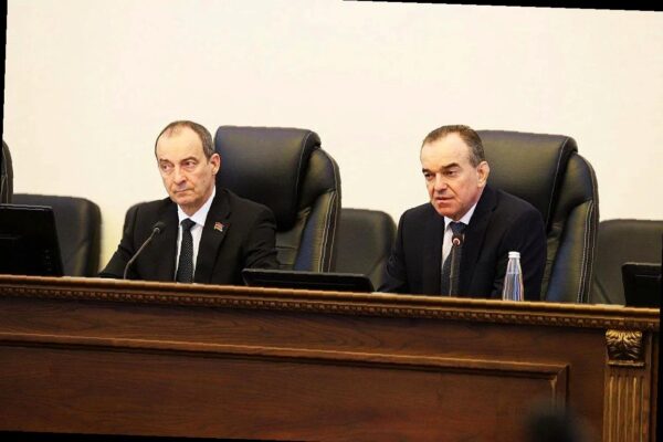 «Участие Виктора Теплякова в заседании краевой Думы»